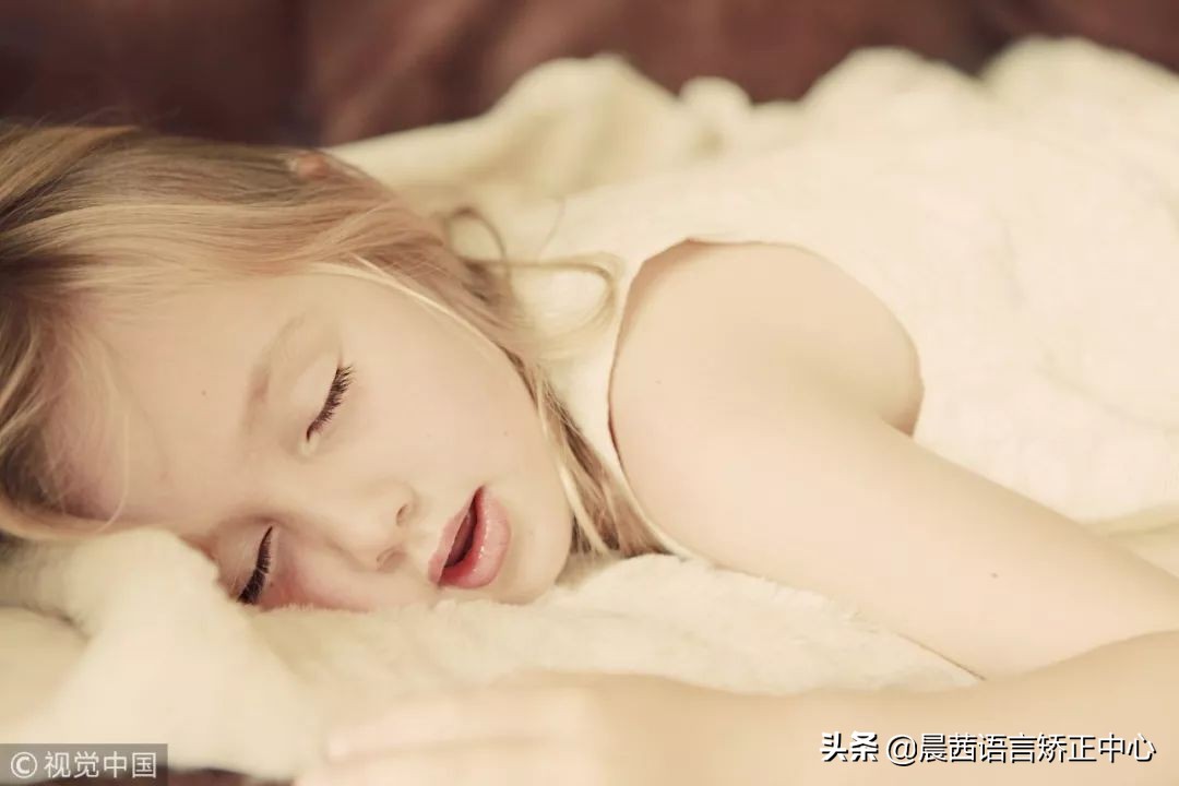 没有朋友没有社交内心孤独怎么办,在学校没朋友感到孤独怎么办