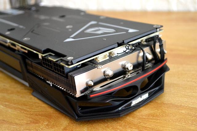 七彩虹206012g显卡测评,七彩虹rtx2060s和2070哪个好