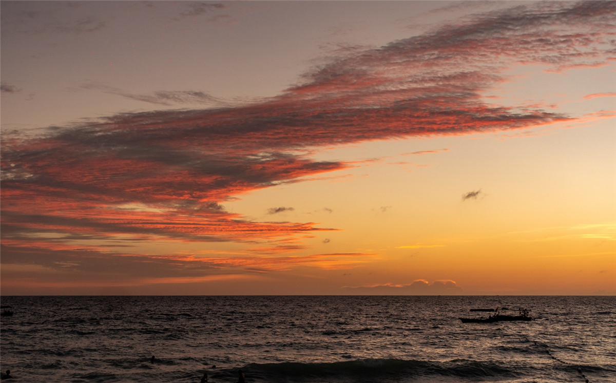 广西北海涠洲岛的火山岛介绍,涠洲岛是中国最年轻的火山岛吗