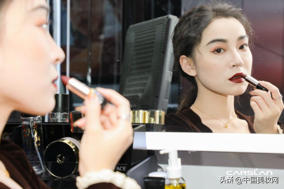 卡姿兰商场美妆活动,卡姿兰美妆品牌店