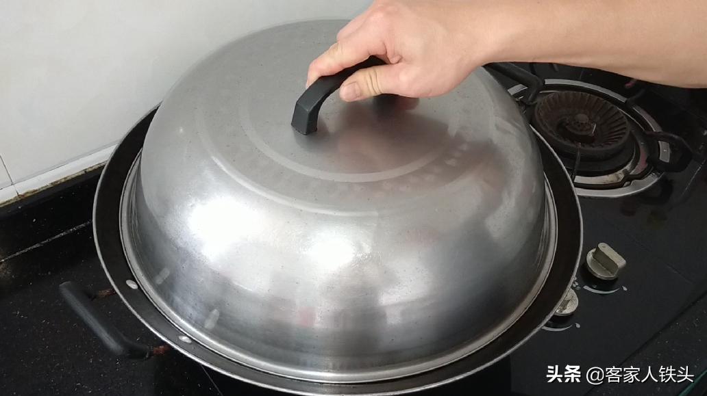 鸭肉这么做太好吃了,美味无腥味,做法还简单,上桌一会光盘