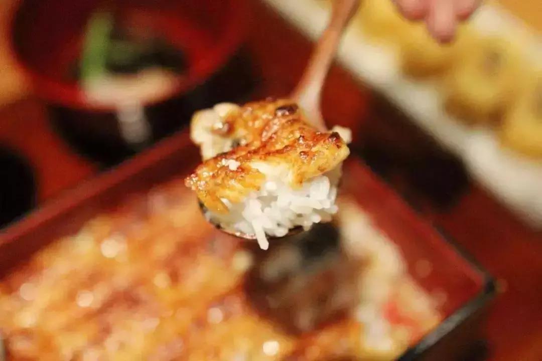 性价比高的大餐馆推荐一下,高性价比最佳餐厅推荐