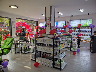 小资生活化妆品免费加盟铺货,美妆品加盟创业