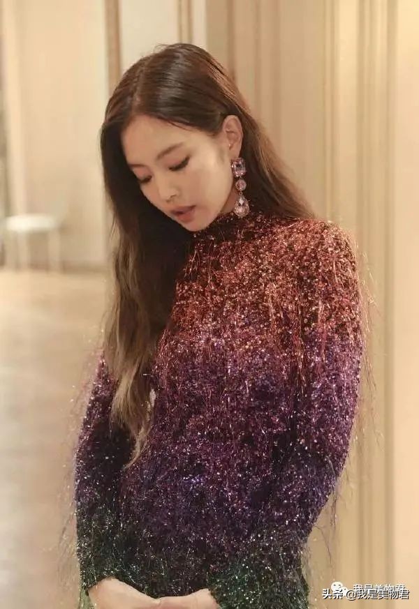 jennie女团可爱,jennie团综穿搭同款