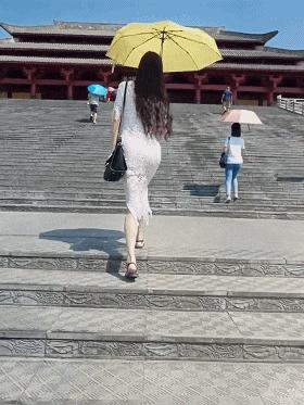 新娘开心的搞笑视频,搞笑gif开心一刻女司机上车