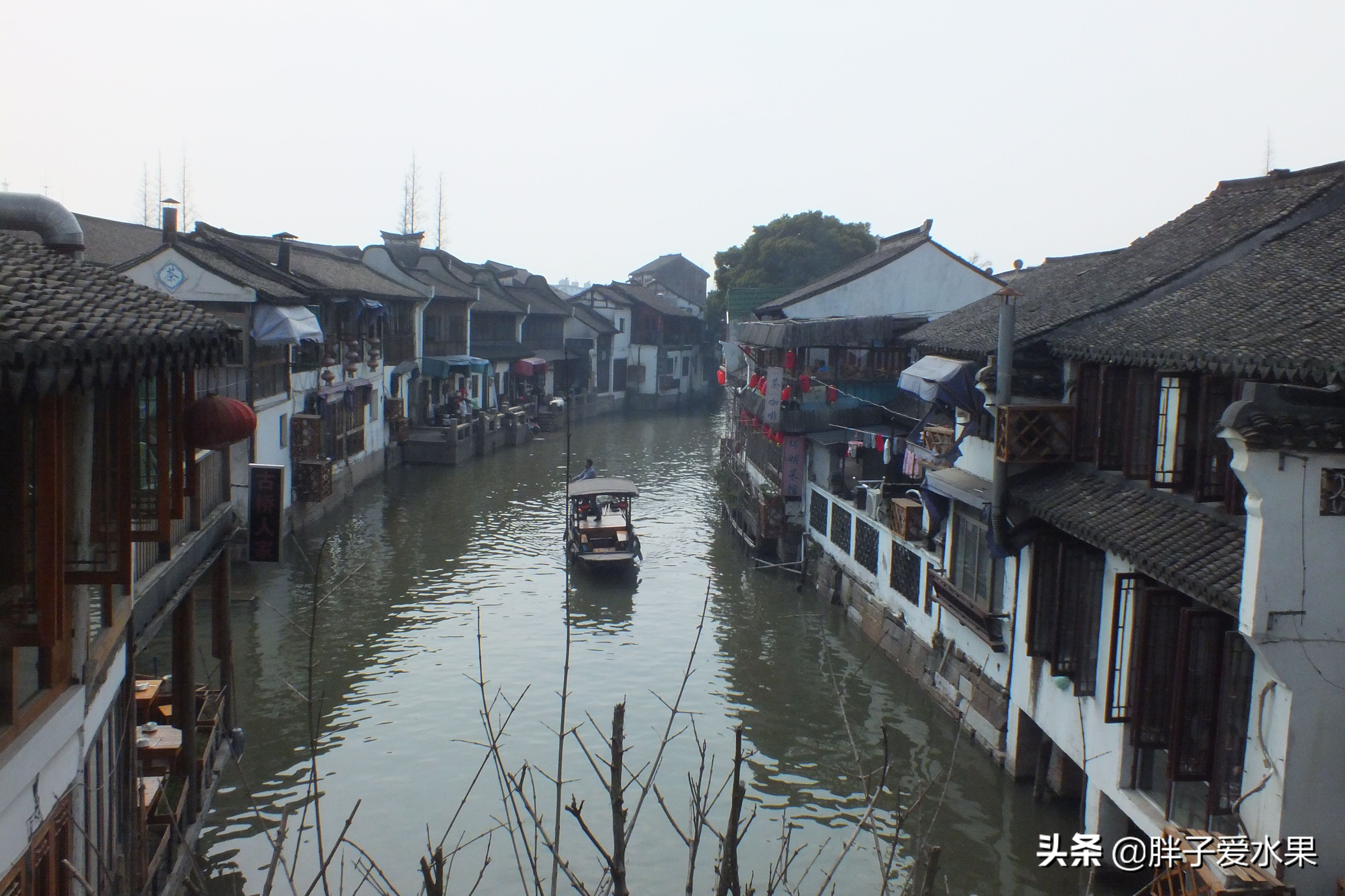 游览江南第一古镇朱家角,江南古镇朱家角一日游