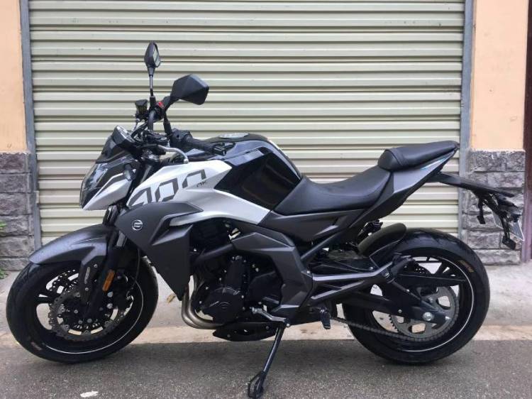 春风400街车测评报告,国产街车春风400nk缺点