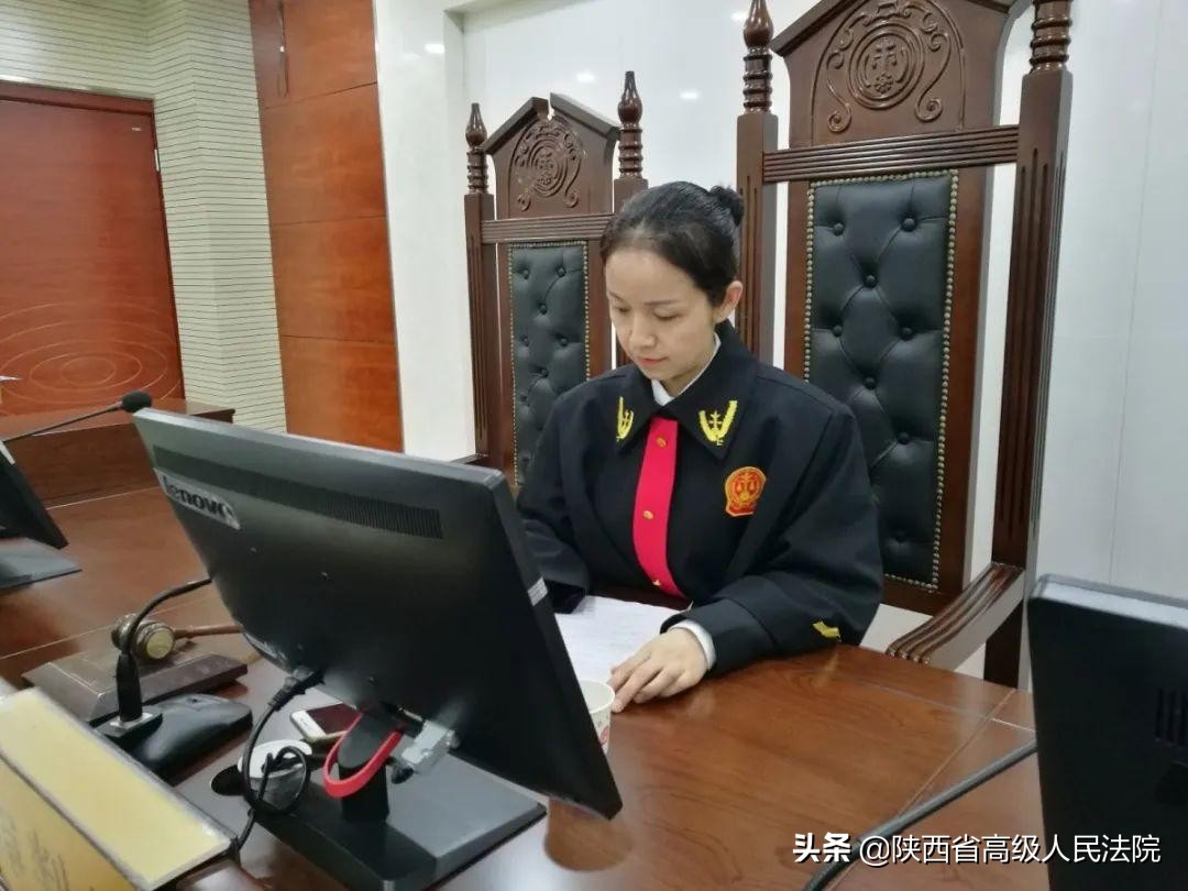 战疫期间的女性,战疫中的女性