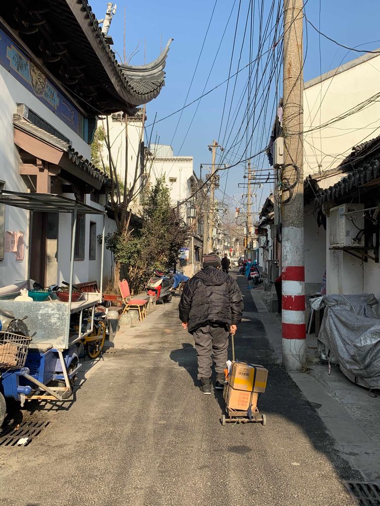 城南旧巷谁家的,探访老街旧巷带您寻觅城市记忆