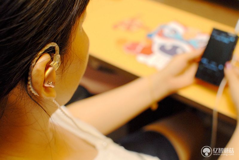 tfz锦瑟香也cocoq1耳机怎么样,心要让你听见爱要让你看见翻唱