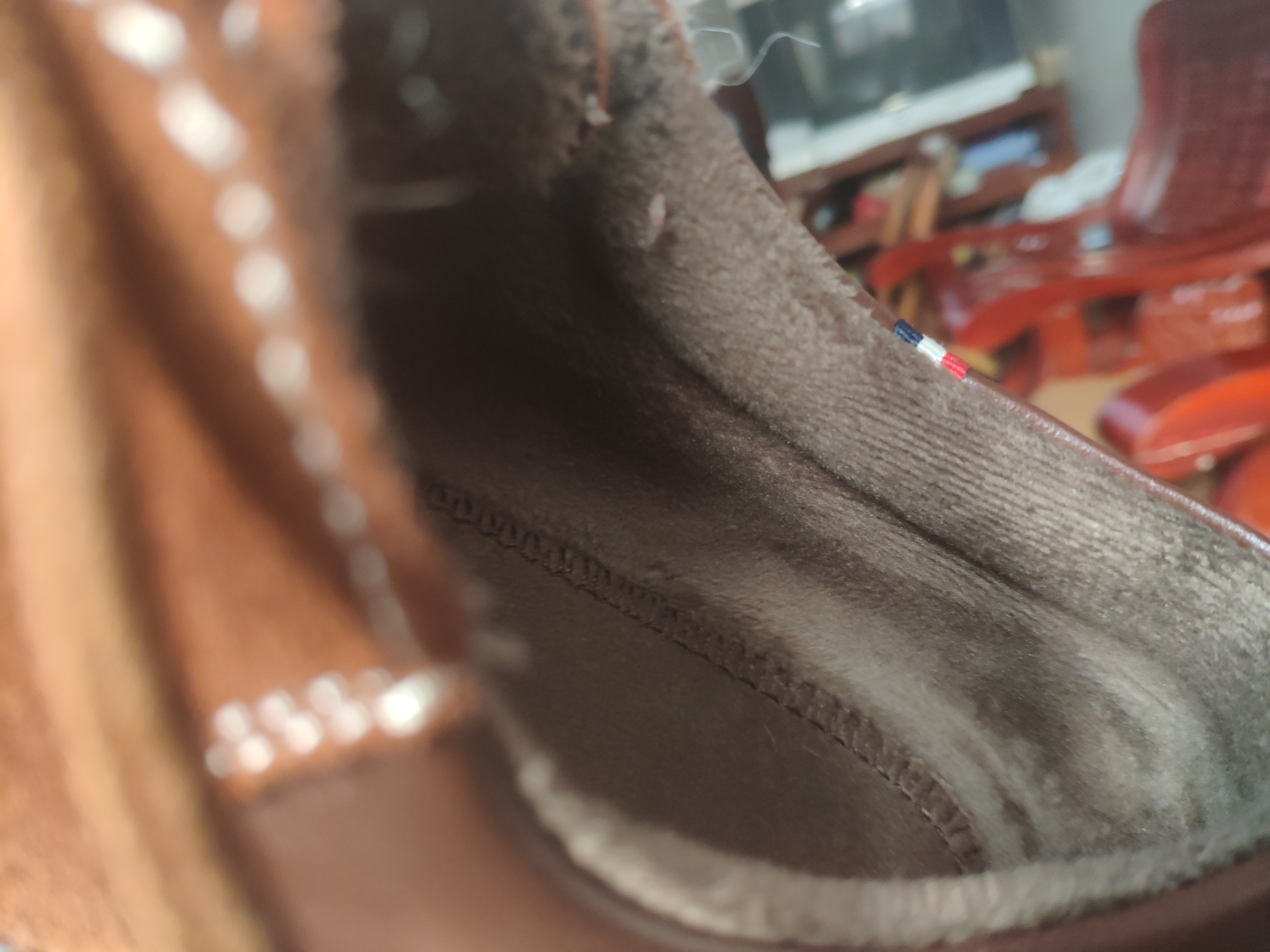 淘宝特价版牛皮软底鞋,淘宝牛皮鞋推荐