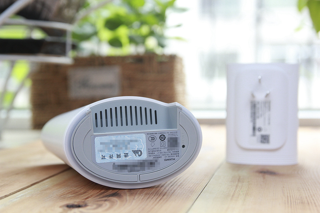 华为最新无线路由器,华为子母路由器支持千兆