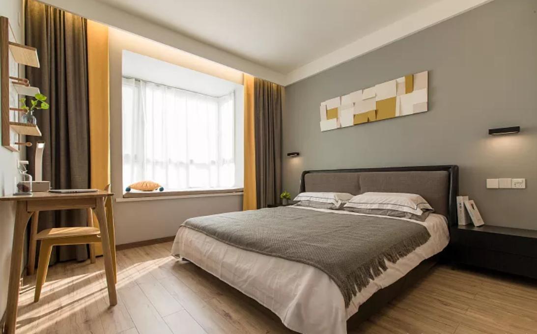 老公坚持装4米长电视柜，沙发墙“加厚”35公分，完工都夸他机智