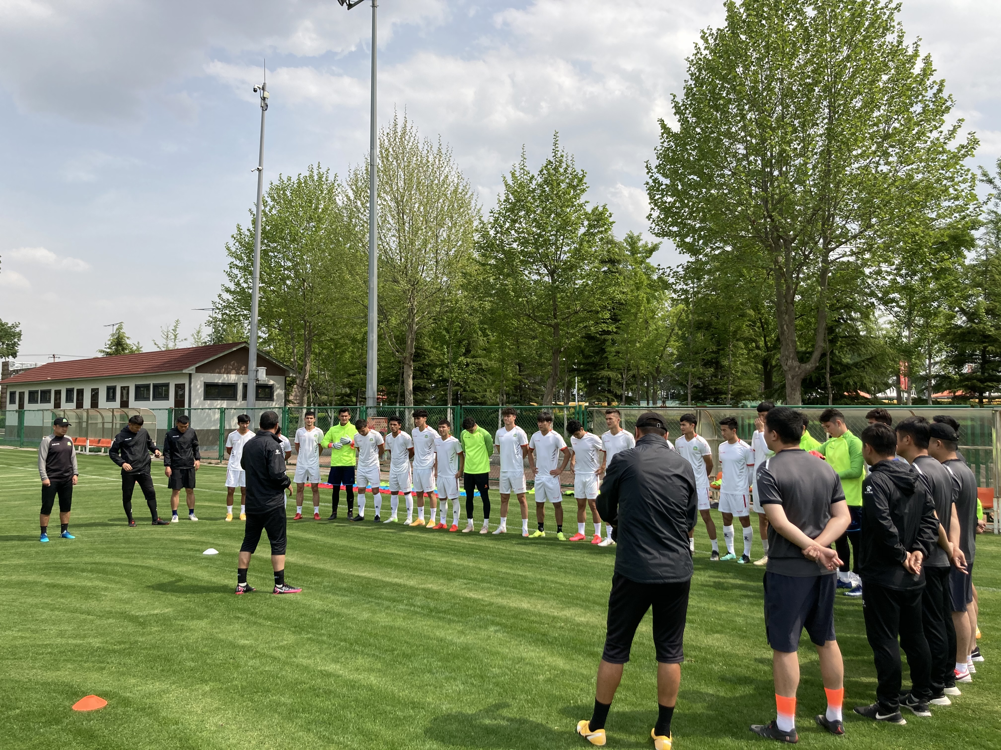 新疆u20男足首次打进全运会决赛,全运会新疆u20男足的以前比赛