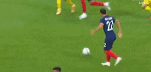 友谊赛-中国曾经战胜过的对手法国队7-1横扫乌克兰，吉鲁百场