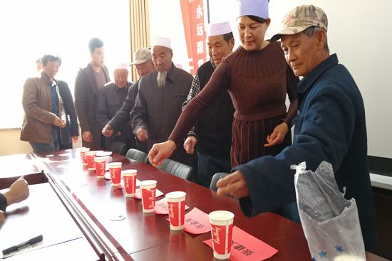 棣欐腐绾㈠崄瀛椾細宸ヤ綔,棣欐腐绾㈠崄瀛椾細鎻村姪