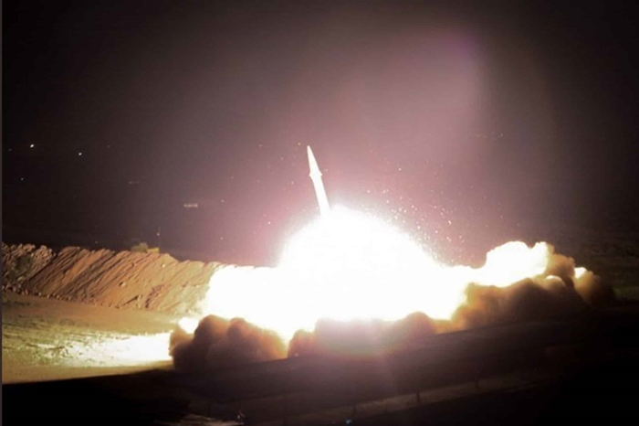 美驻伊大使馆疑遭火箭弹袭击,美洲伊拉克大使馆遭火箭弹袭击