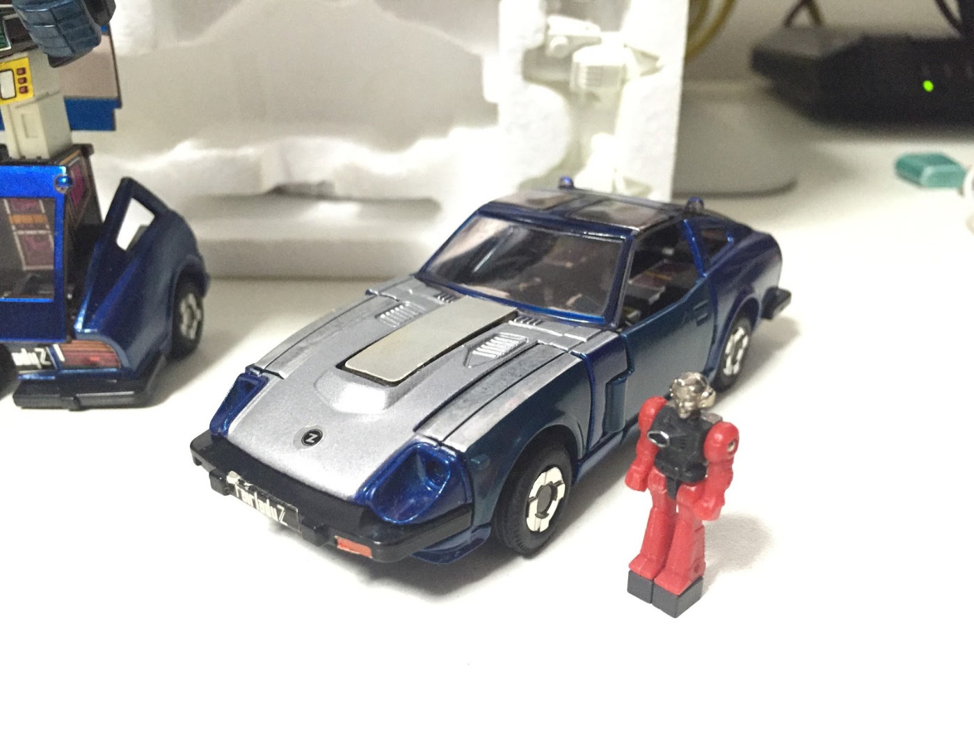 变形金刚烟幕为什么变成蓝色了,变形金刚中蓝霹雳的实力如何