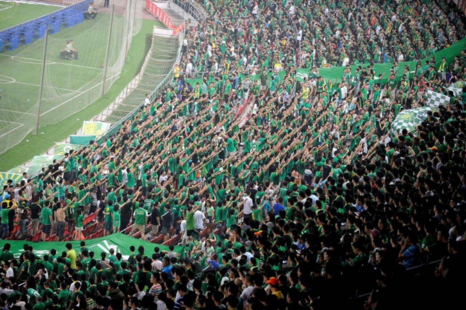 国安永不放弃助威,北京国安不离不弃