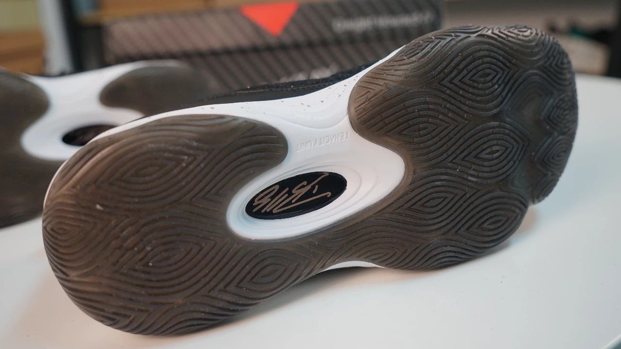 WEN开箱｜霍华德4开箱简评，减配不减价