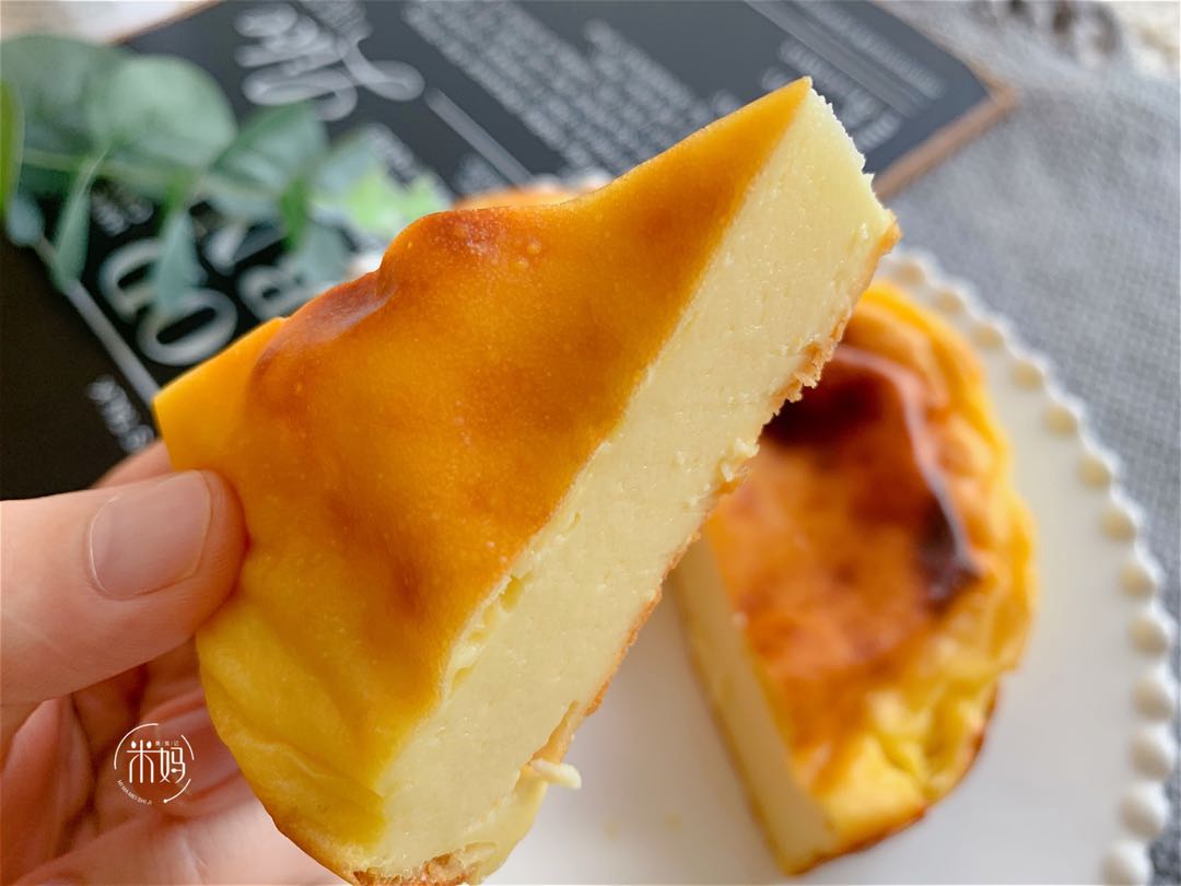 不用酵母怎么做面包又好吃又简单,好吃又简单没有酵母的面包