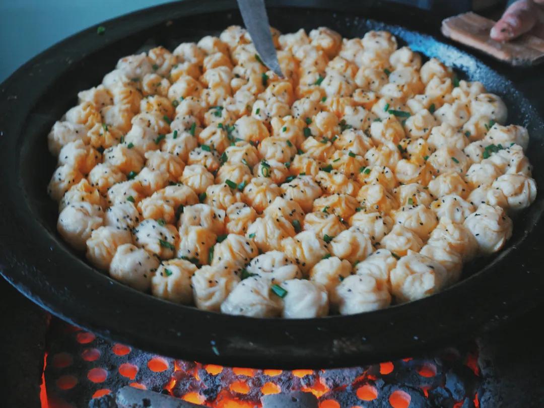 鍥炴潵浜嗙啛鎮夌殑鍩庡競,鍥炴潵浜嗚蛋鍦ㄧ啛鎮夌殑琛楅亾