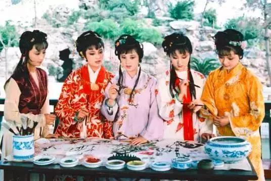 红楼梦十个经典故事,红楼梦经典故事20个