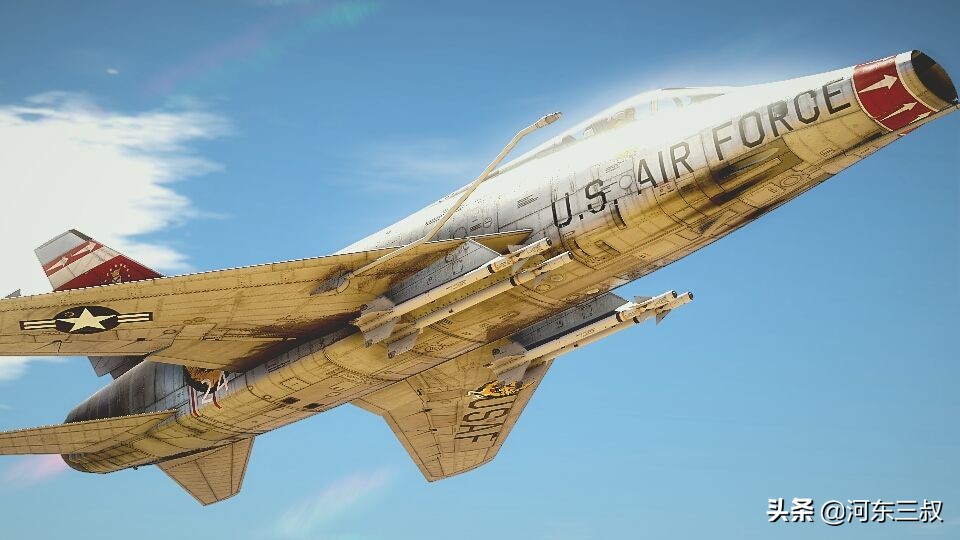 省钱并不代表好用，被国防部坑惨的F-111B“海猪”舰载机