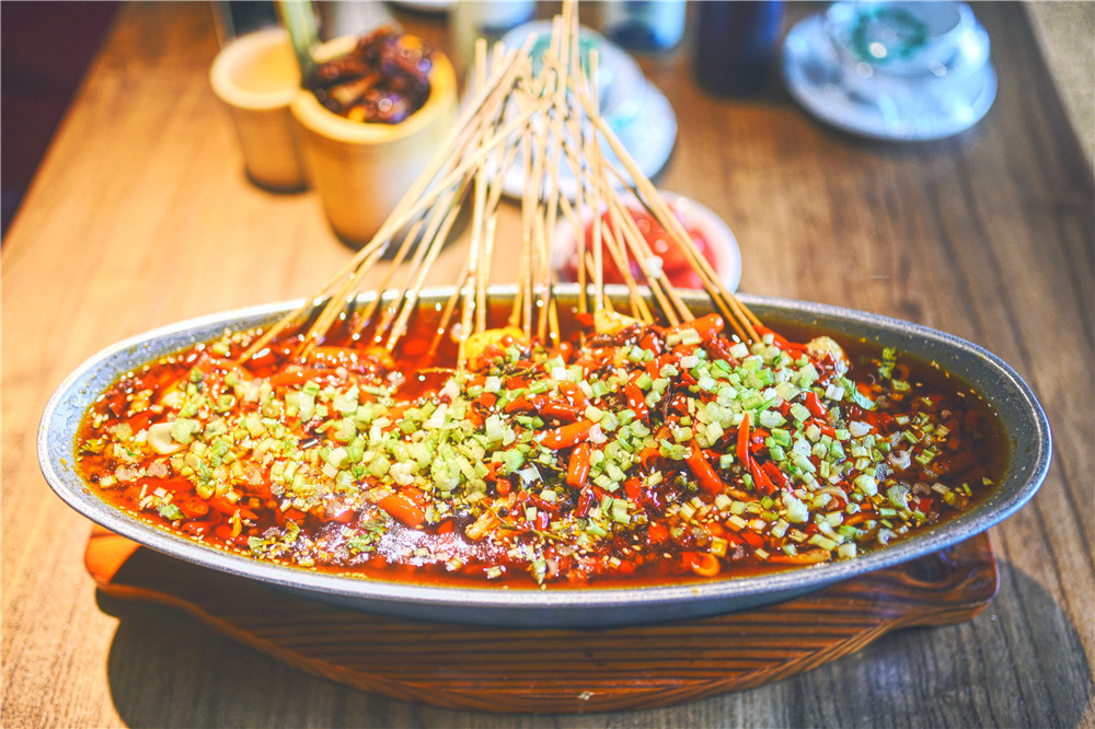 去成都吃什么特色小吃,成都美食攻略十大必吃排行榜