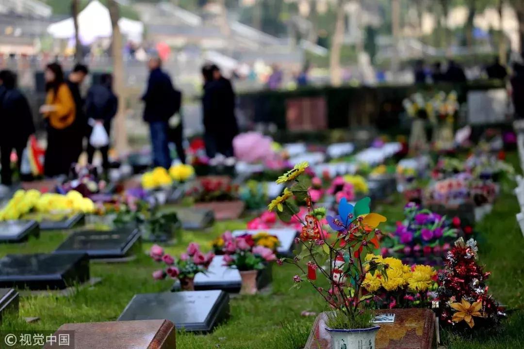 清明节祭祀的用品可以放在家里吗,清明节祭祀用品买多少有没有讲究