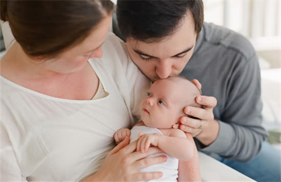 月子里一定要把身体养好,月子要好好注意身体