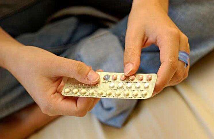 人工流产是怎么打掉孩子的,流产了的孩子怎么处理