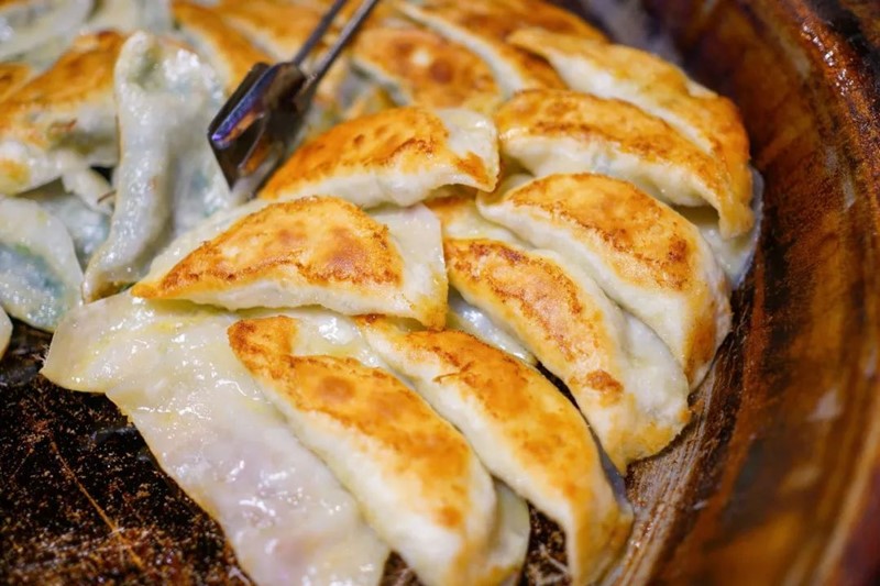 大人小孩都喜欢吃的蒸糯米圆子,小孩大人都爱吃的高粱糍粑