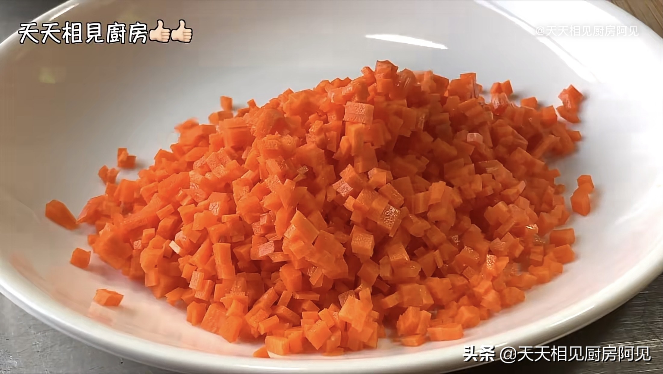 蛋炒饭做法是先炒蛋还是先炒饭,告诉你蛋炒饭的正确做法