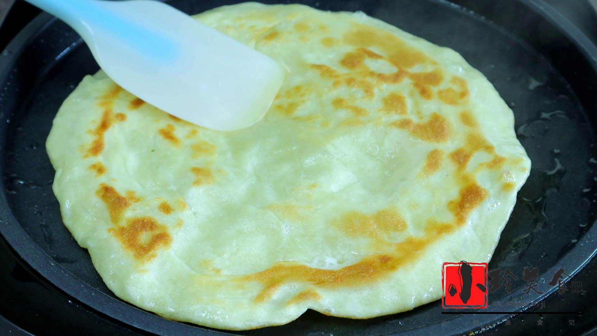 柔软多层又筋道家常小油饼,筋道多层油饼