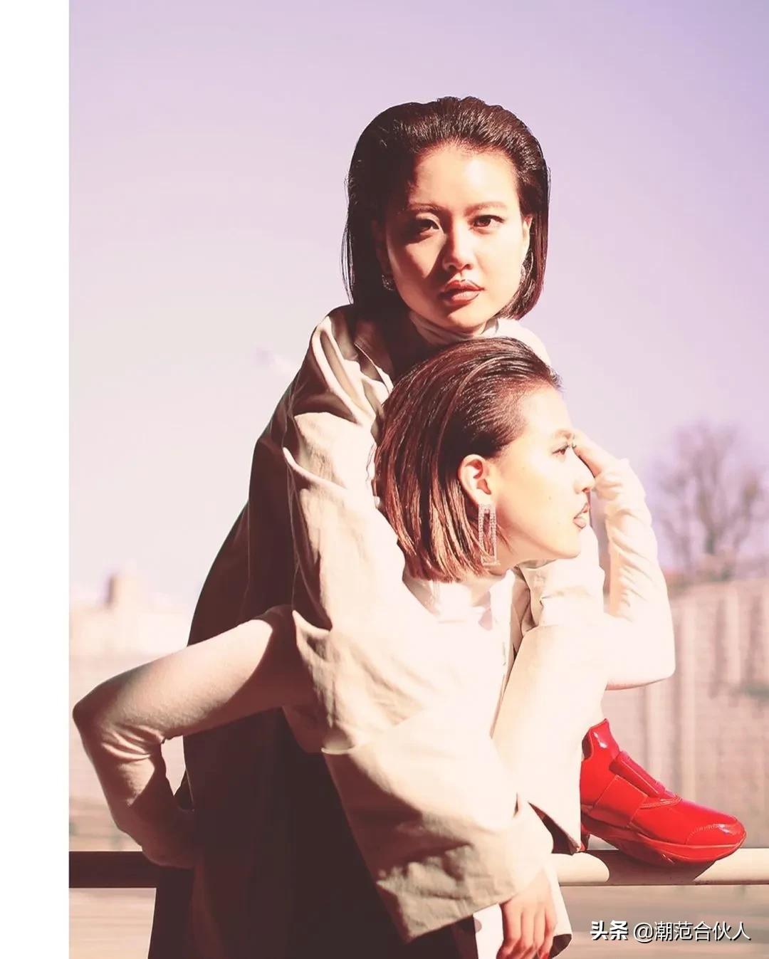 楂樹釜瀛愭儏渚f挒鑹茬郴绌挎惌,鎾炶~鍑犵巼鏋佷綆鎯呬荆绌挎惌蹇冩満璧锋潵