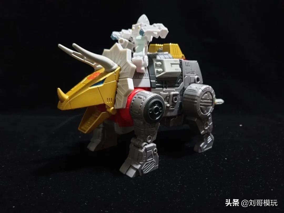 变形金刚复刻版g1惊破天玩具视频,变形金刚惊破天图鉴