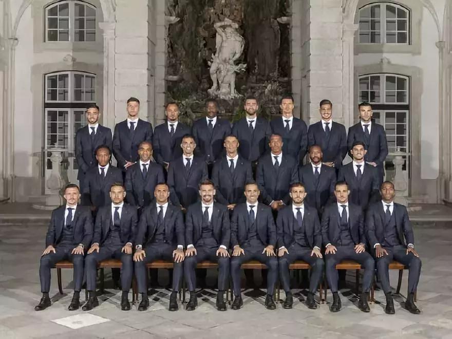 电竞X时尚，或许会擦出不一样的火花