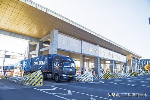 干电商一年挣50亿,95后做电商赚了500万