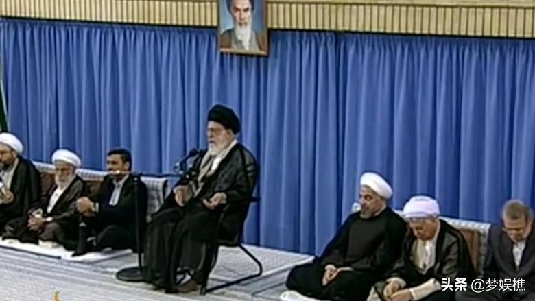 伊朗内贾德硬刚美国霸权，中国斡旋伊朗核协议，签下14块天然气