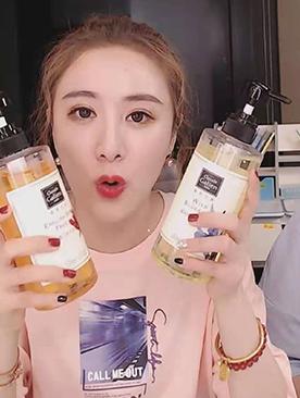 最近薇娅力荐的沐浴露火了，称屈臣氏断货王，金瀚：贼好用