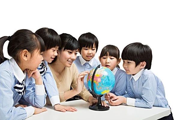 从美国留学回来的是谁,从美国回国后为中国做贡献