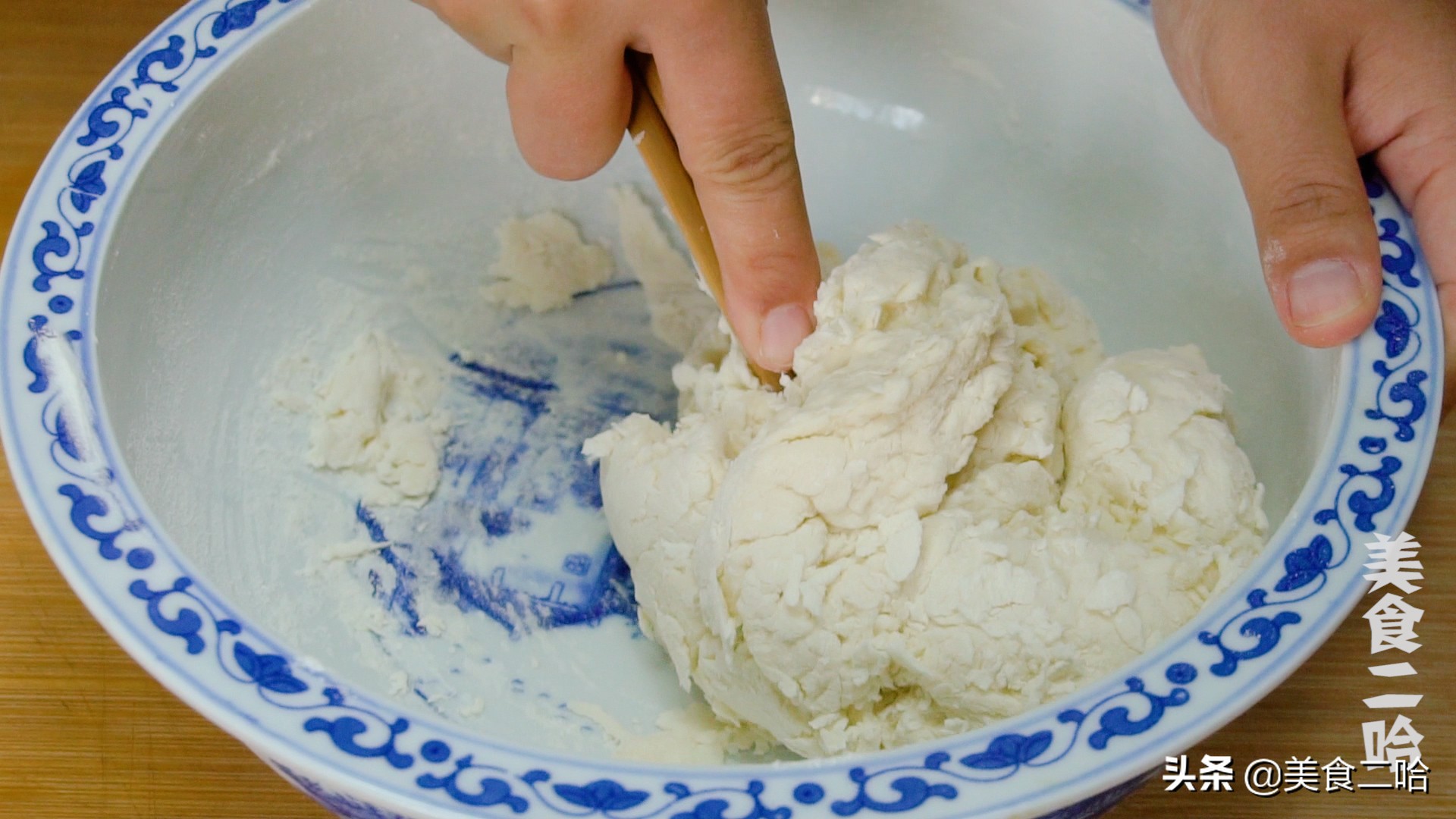 烙饼最简单的做法和视频,烙饼做法教学视频