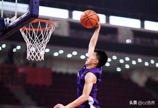 仿液压篮球架质量保证,手动液压篮球架厂商