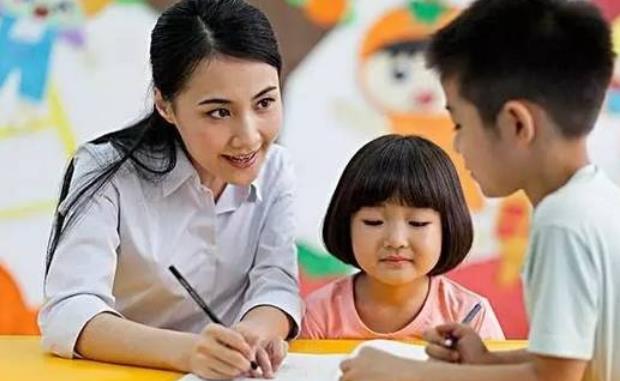 杭州幼儿园教师天价工资,杭州一幼儿园教师晒天价工资单