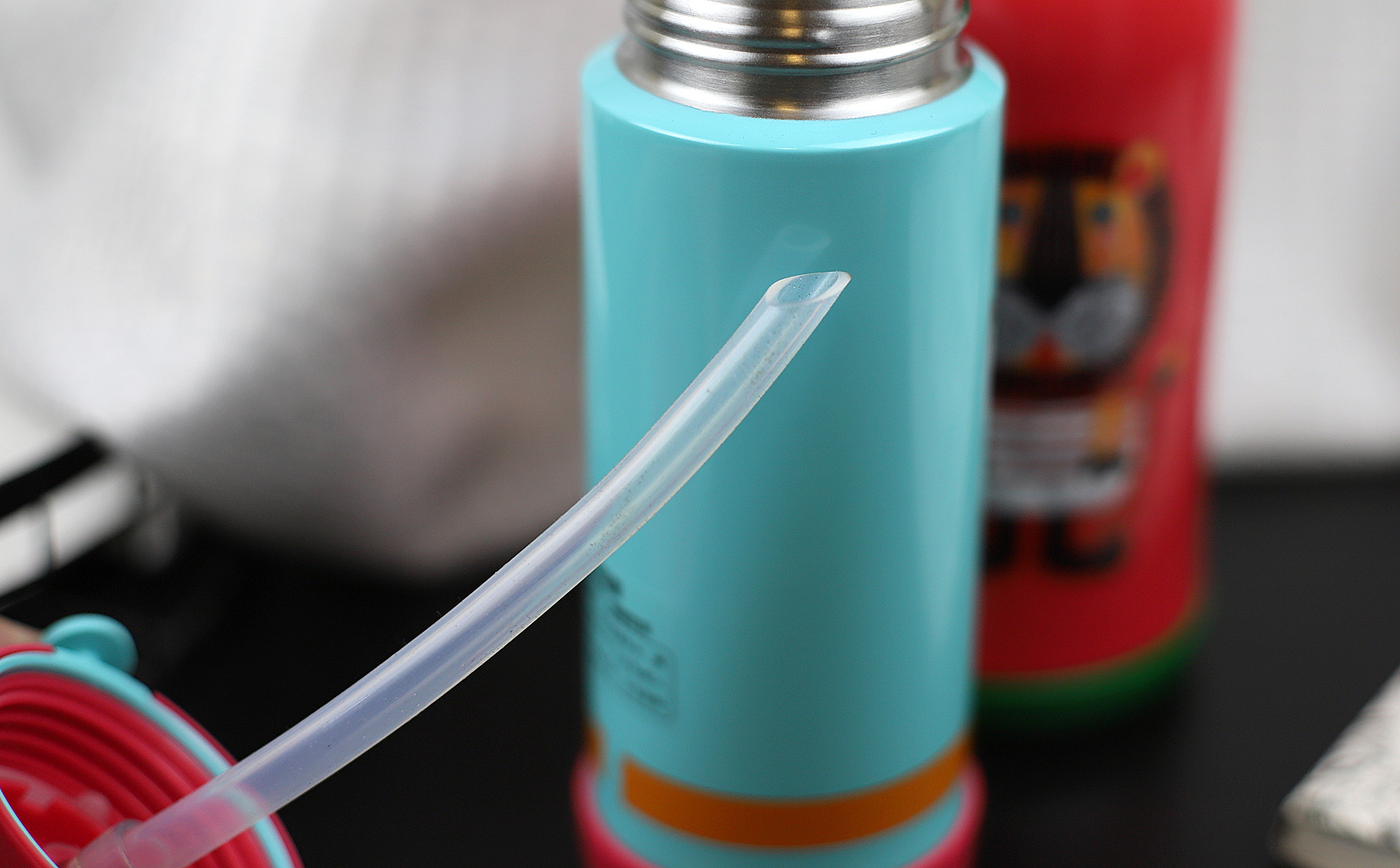 苏泊尔和泰福高保温杯哪个好,苏泊尔保温杯和小米哪个好