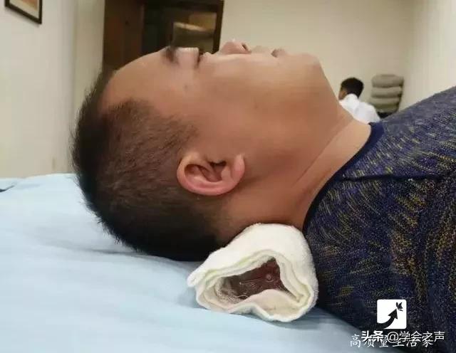 颈椎病的保健操完整版,颈椎操每天坚持10分钟预防颈椎病