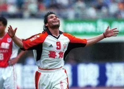 鲁能球迷欢迎外援,鲁能的良心外援