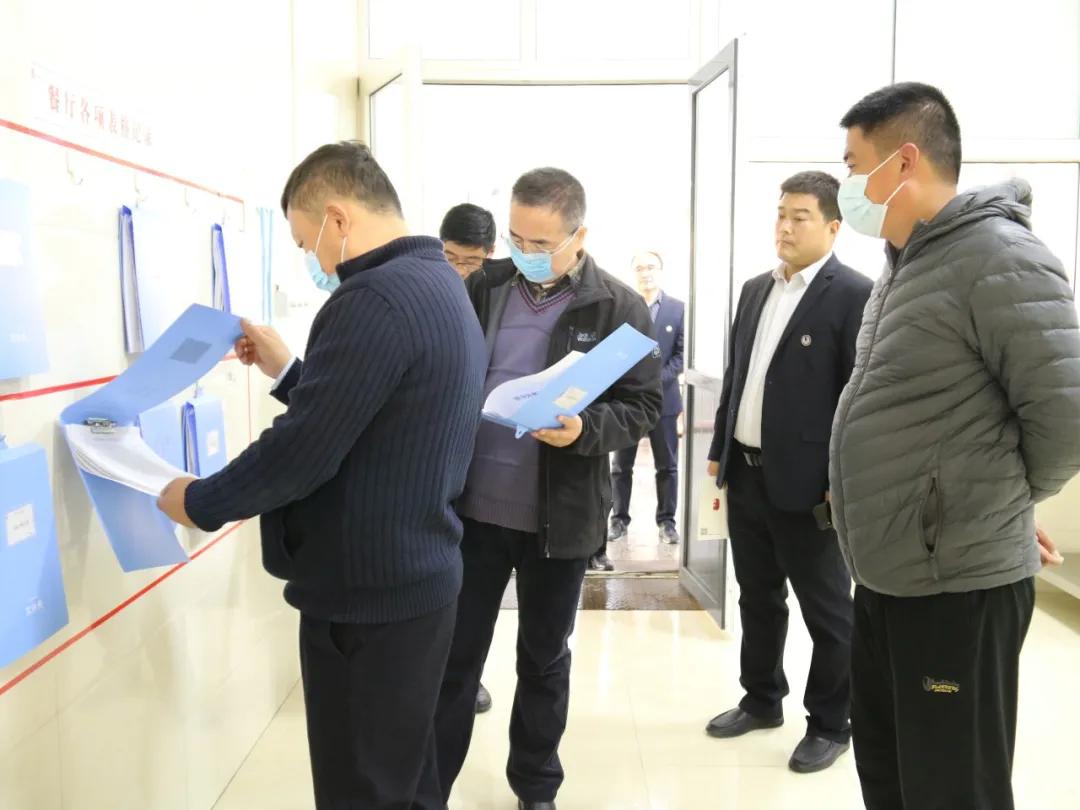 人和小学校,小学创建平安校园工作简介