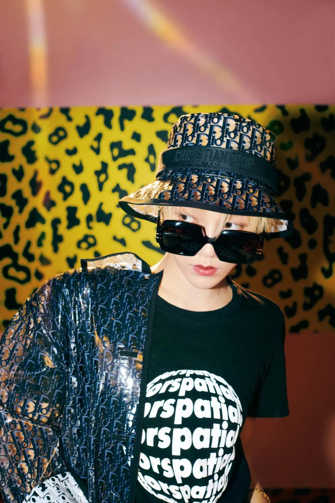 迪奥dior2020走秀冬季款运动鞋,dior2012春夏走秀视频完整版